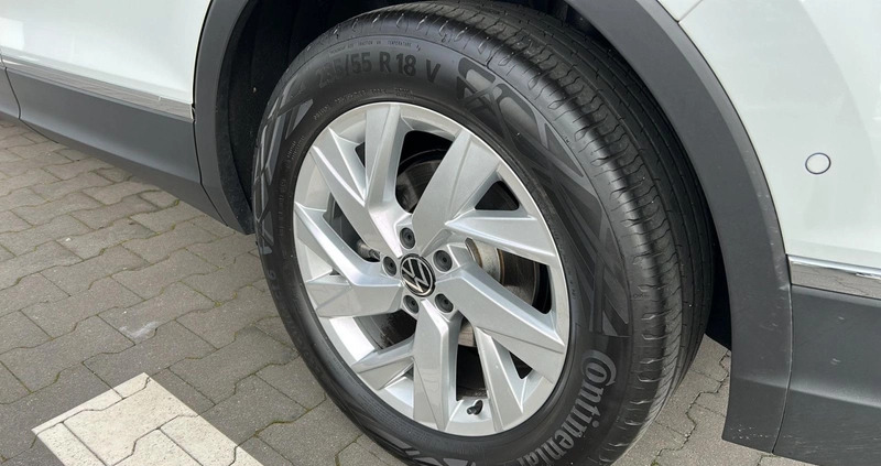 Volkswagen Tiguan cena 163900 przebieg: 6231, rok produkcji 2023 z Korfantów małe 301